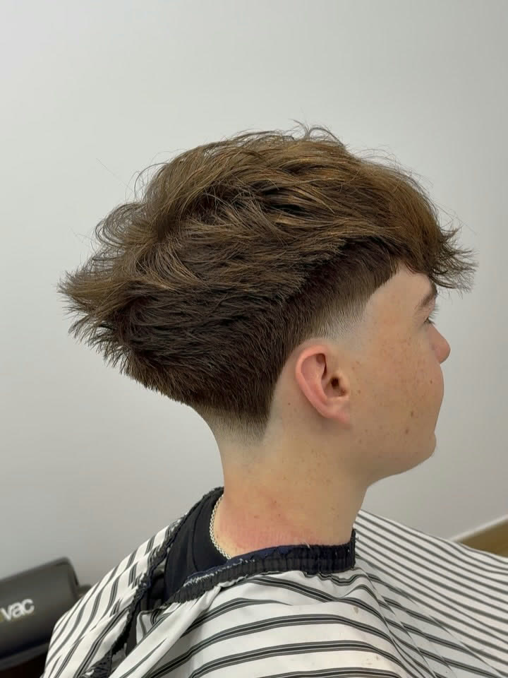 Textured fringe, low fade